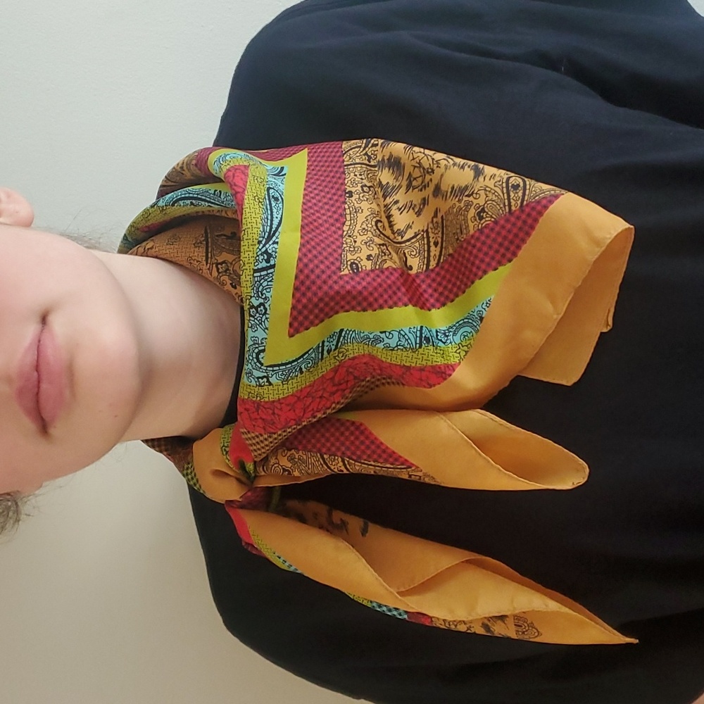 Scarf - Picture 4 of 4